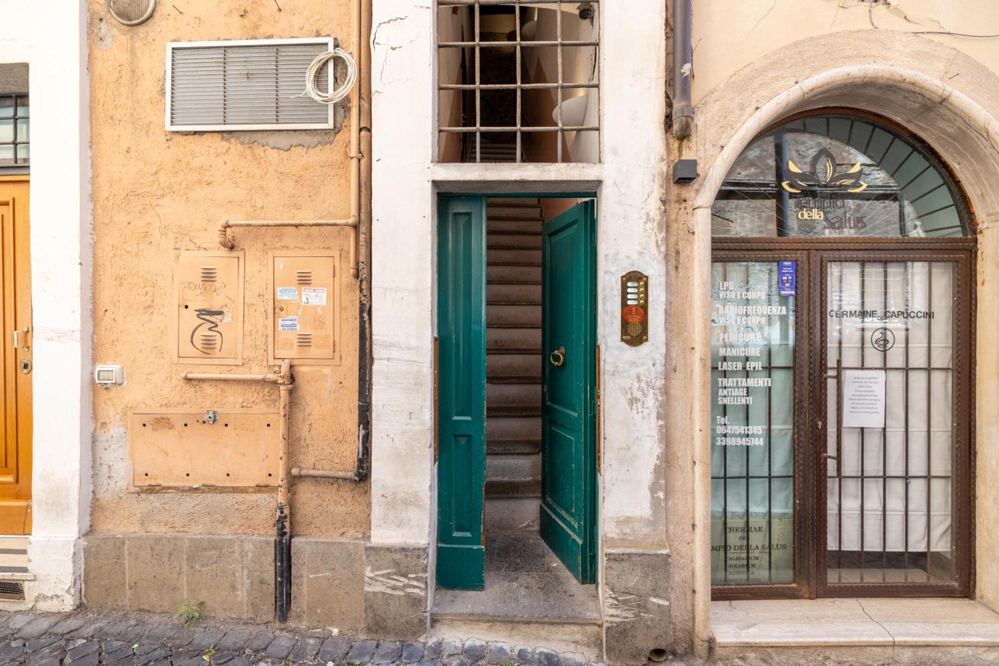 Suite Trevi - Charming Loft Near Trevi Fountain Rom Exterior foto